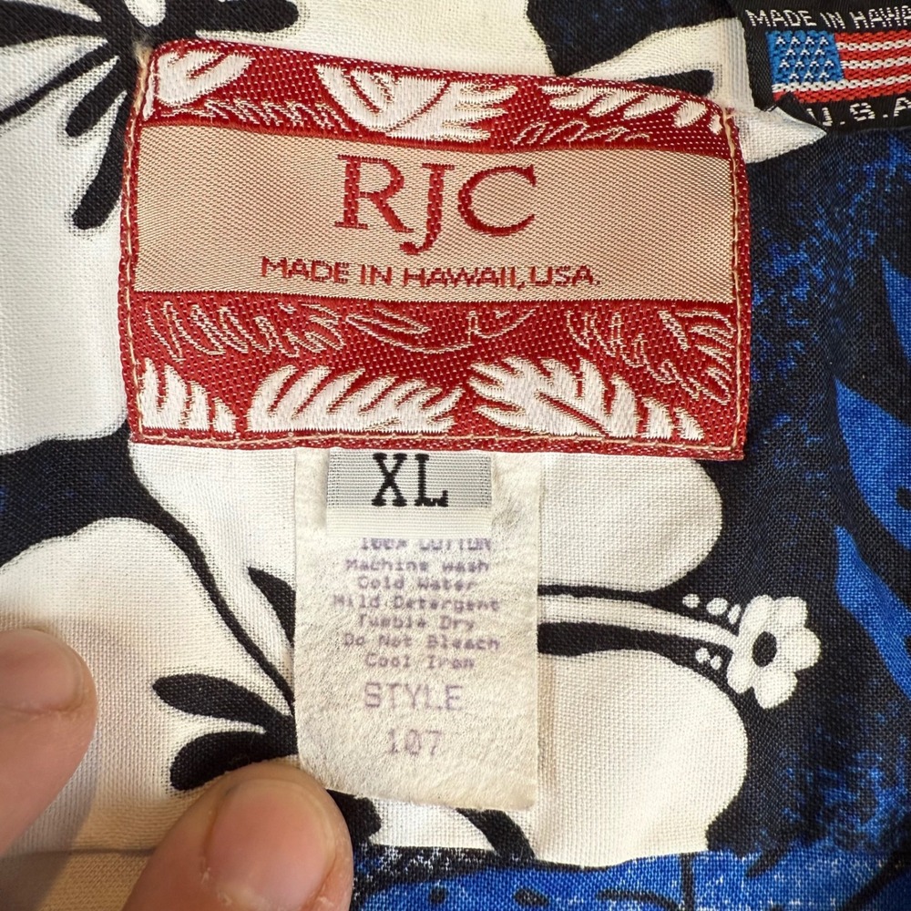 RJC Hawaiian Shirt Mens XL Blue White Hibiscus Floral Cotton Aloha Made in USA - Picture 3 of 5